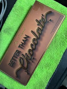 Too Faced Better Than Chocolate Eyeshadow Palette - Copper Brown